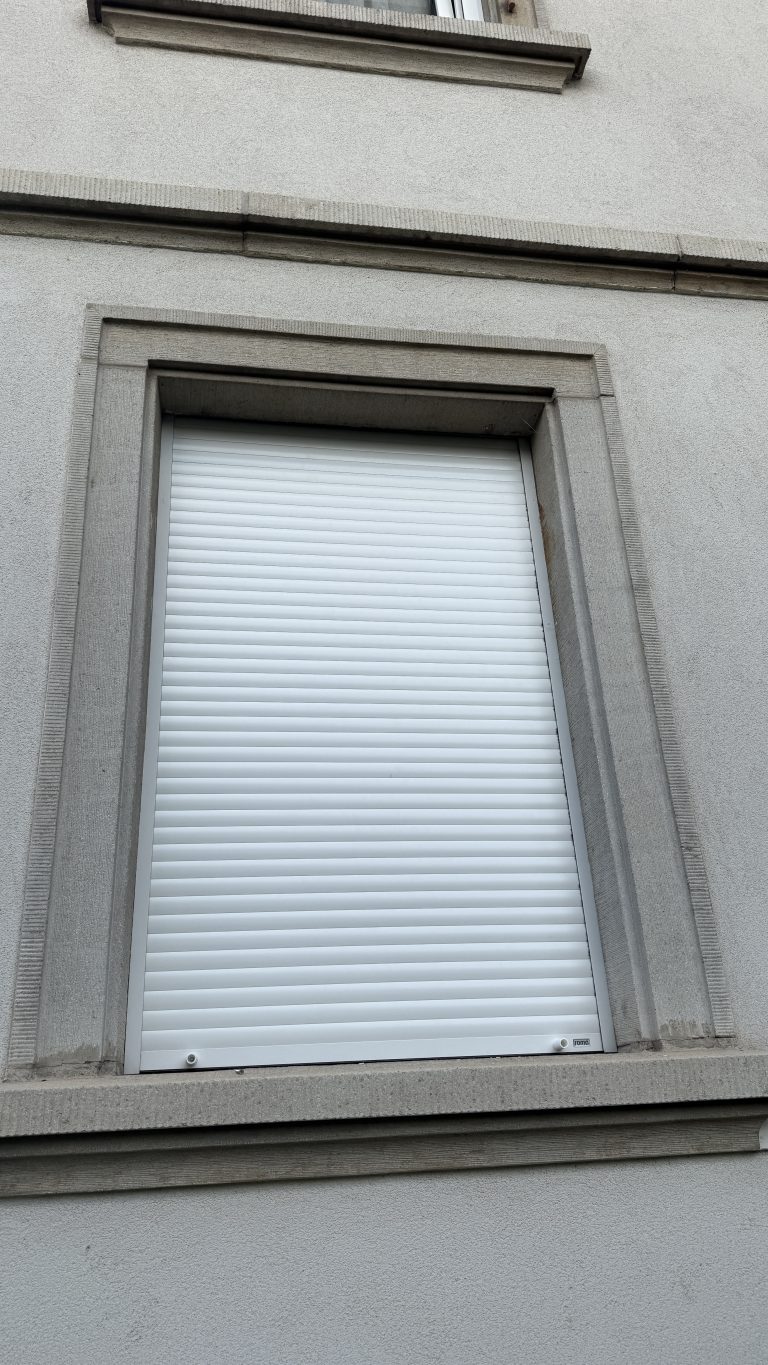 Remplacement d’un tablier alu isolé à Sélestat en centre Alsace