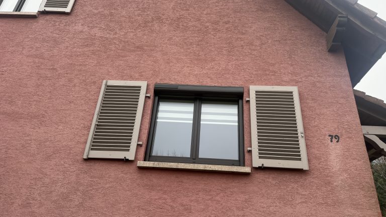 Installation Volet Roulant Solaire Soprofen RS 100 Somfy à Châtenois près Ebersheim