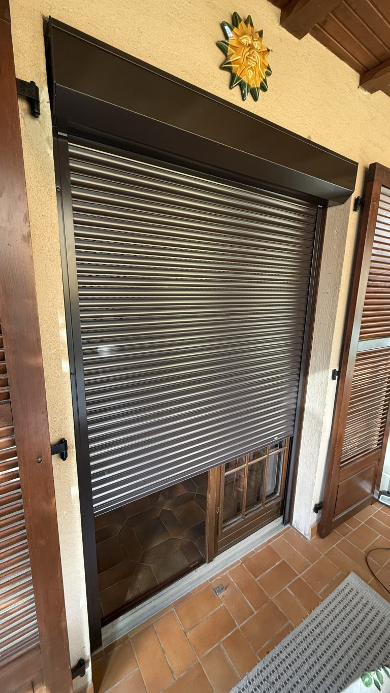 Pose de 2 volets monobloc Moteur Franciaflex garantie 10 ans